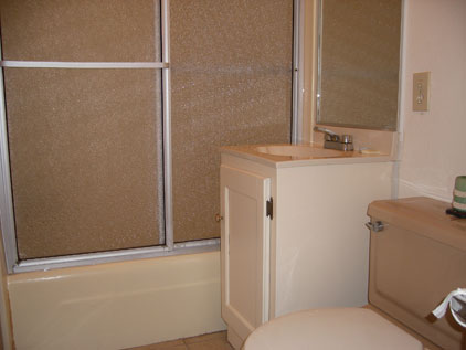 Room 15 Kitchen